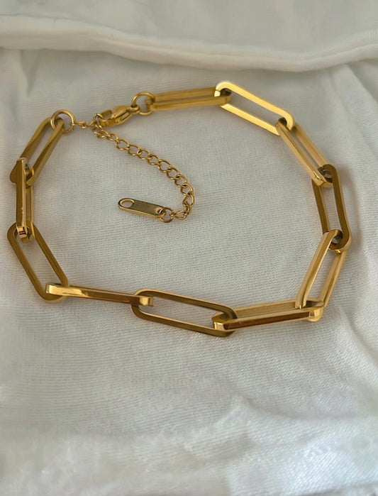 Gold Paper clip Bracelet