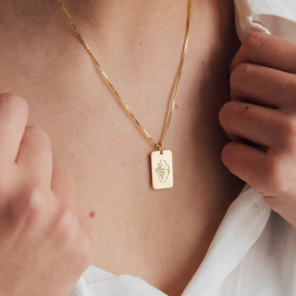 18K Gold Plated Mom and Baby Holding Pendant Necklace